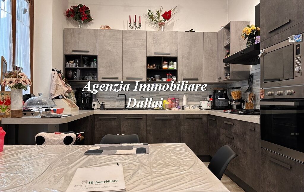 Borgo San Lorenzo – 4 vani
