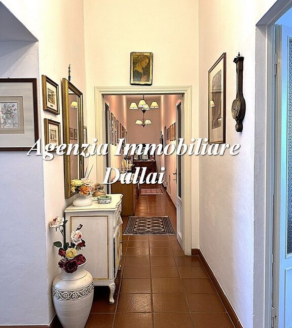 Borgo San Lorenzo – 5 vani