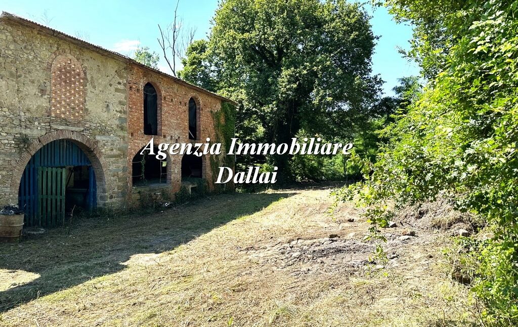Borgo San Lorenzo – 15 vani