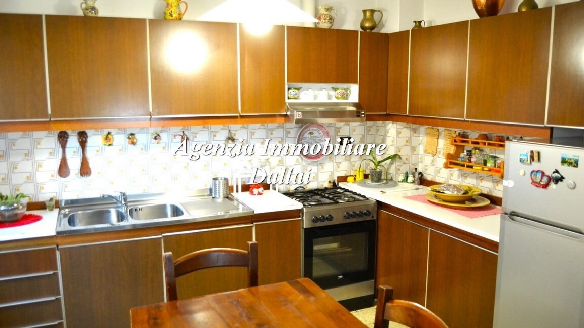 Borgo San Lorenzo – 5 vani