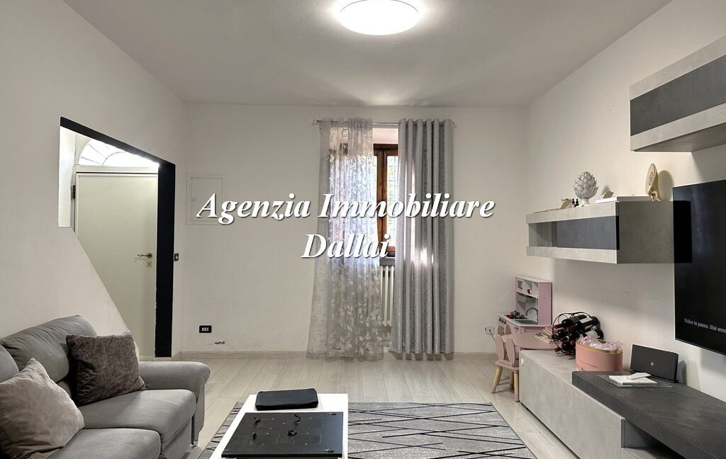 Borgo San Lorenzo – 6 vani