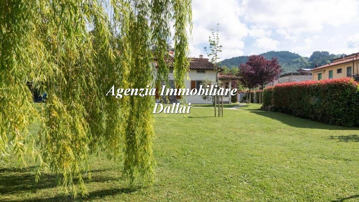 Borgo San Lorenzo – 12 vani