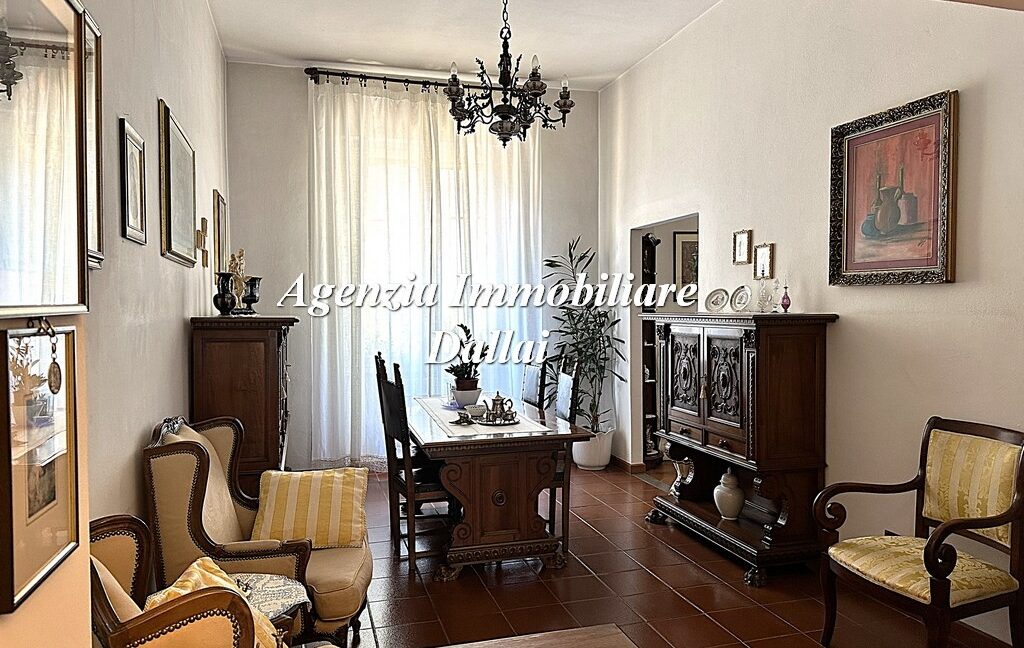 Borgo San Lorenzo – 5 vani